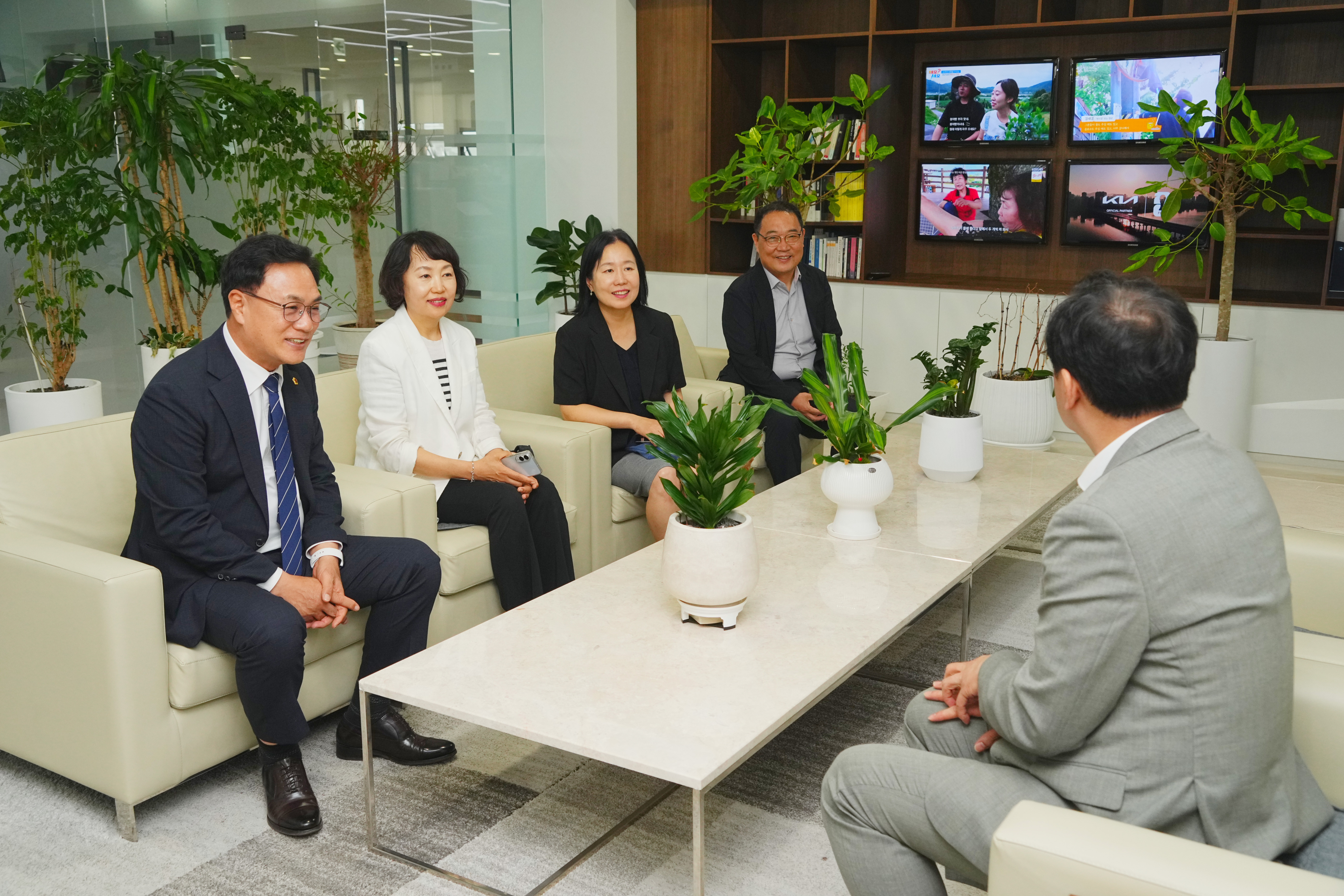 전남광주통합특별시의회-언론사방문3 5