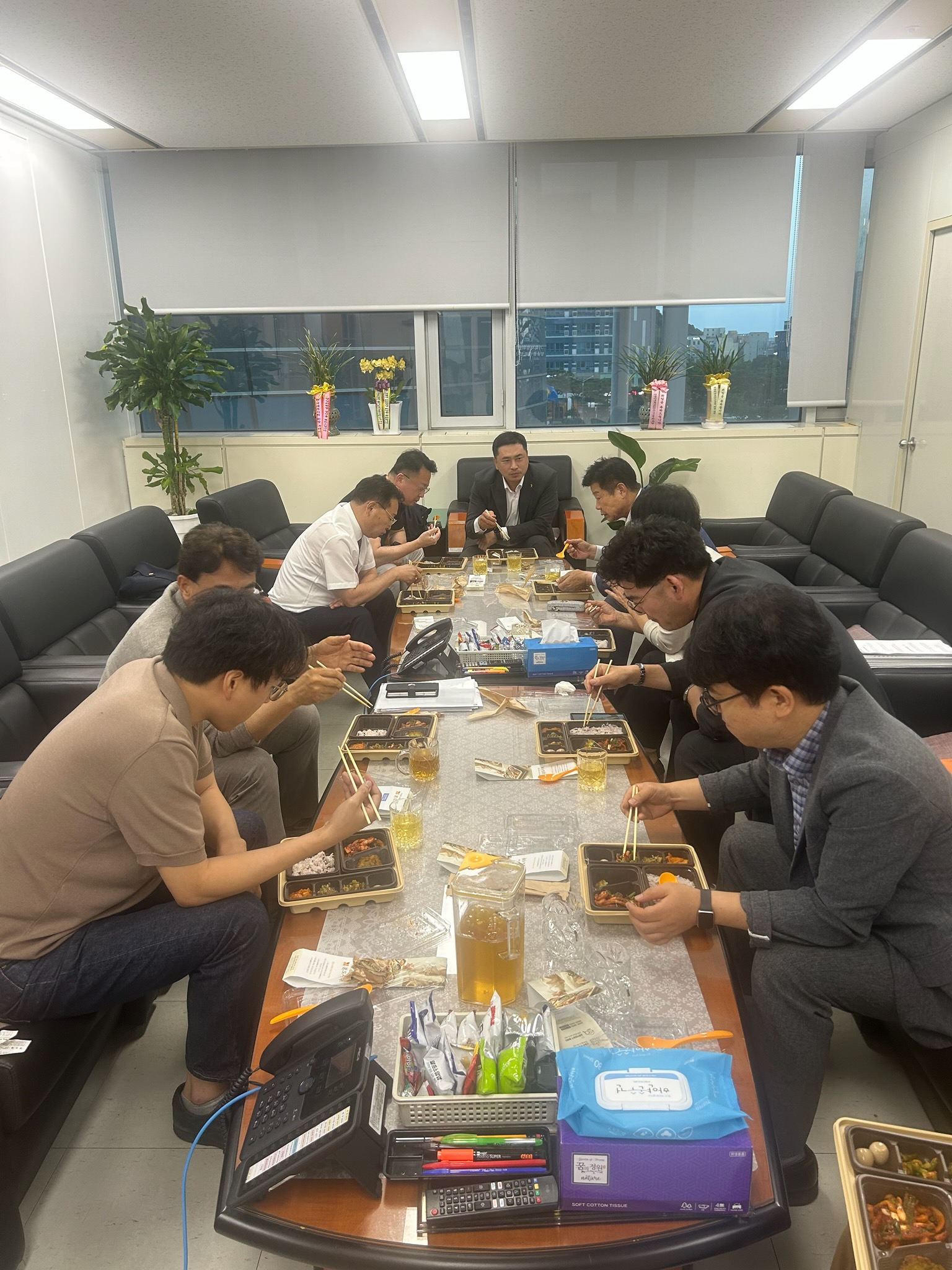 전남광주특별시의회 기획재정위, 저녁까지 이어진 심도 있는 업무보고....“정책 검증에 집중 2