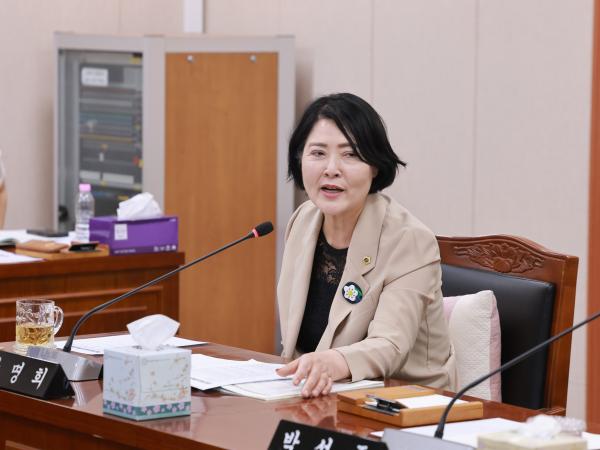 윤명희 통합특별시의원, 어선 밀집 선착장 중심 옥외소화전 선제적 확충 촉구 2