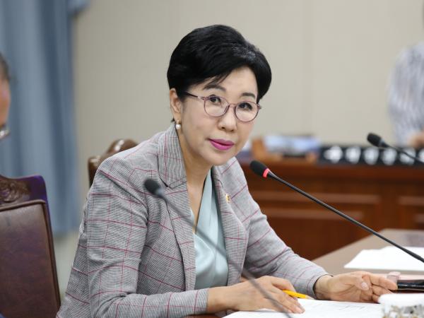한춘옥 특별시의원, “농촌 일자리 지원 실효성 높이고, 소상공인 경영컨설팅 대폭 확대해야” 2