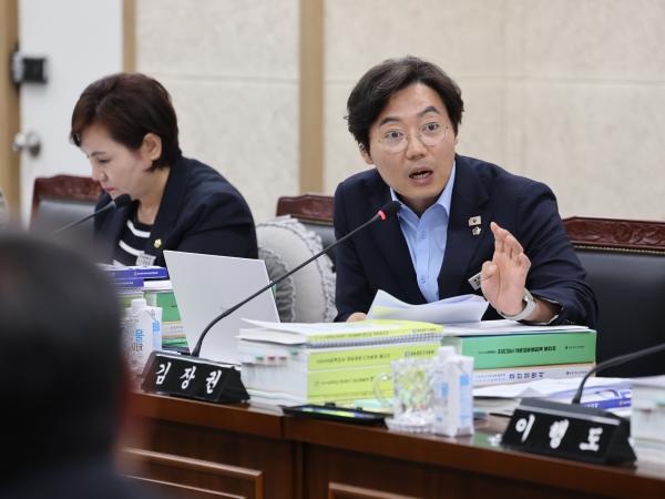 김장권 통합특별시의원, “교직원 심폐소생술 교육 미이수자 관리 강화해야” 2