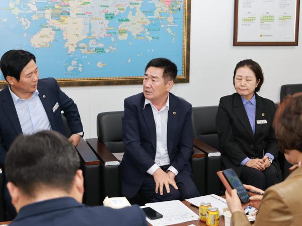 반도체클러스터 조성지원 상설특별위원회 간담회 4