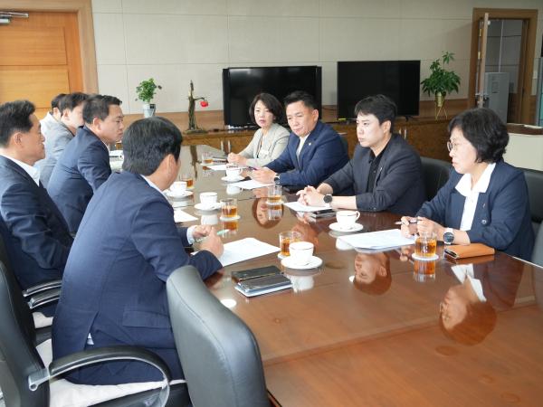 전남광주통합특별시의회 원내대표단 간담회  8