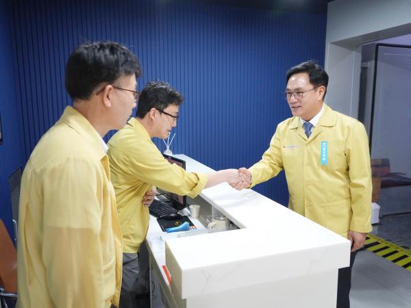 을지연습 상황실 격려위문 5