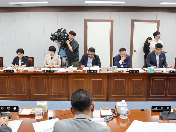 제2회 임시회 폐회중 제4차 운영위원회 회의 4