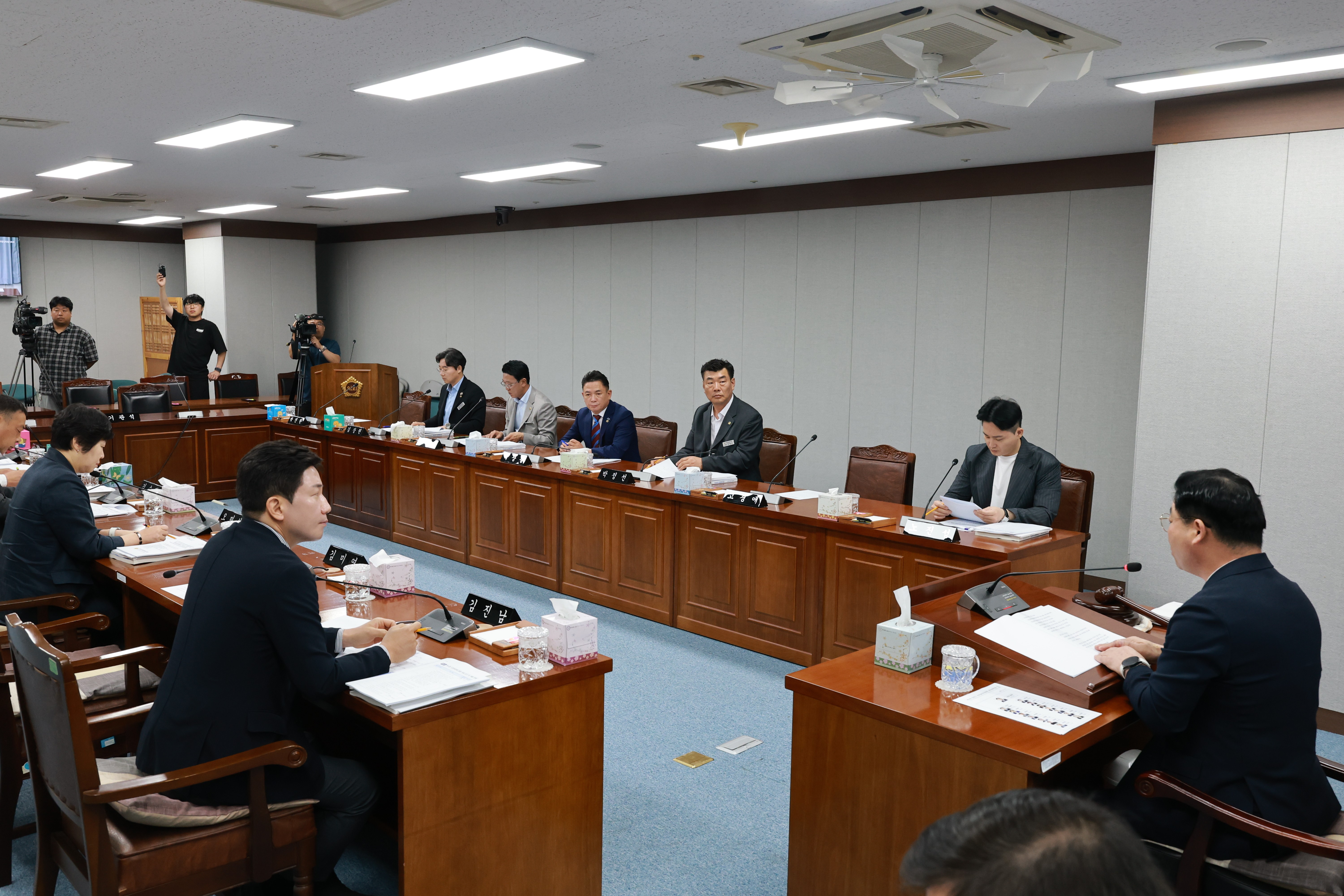 제2회 임시회 폐회중 제3차 의회운영위원회 회의 3