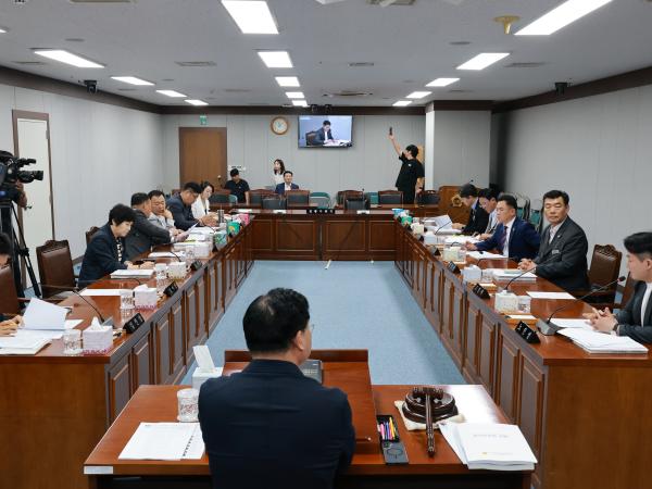 제2회 임시회 폐회중 제3차 의회운영위원회 회의 4