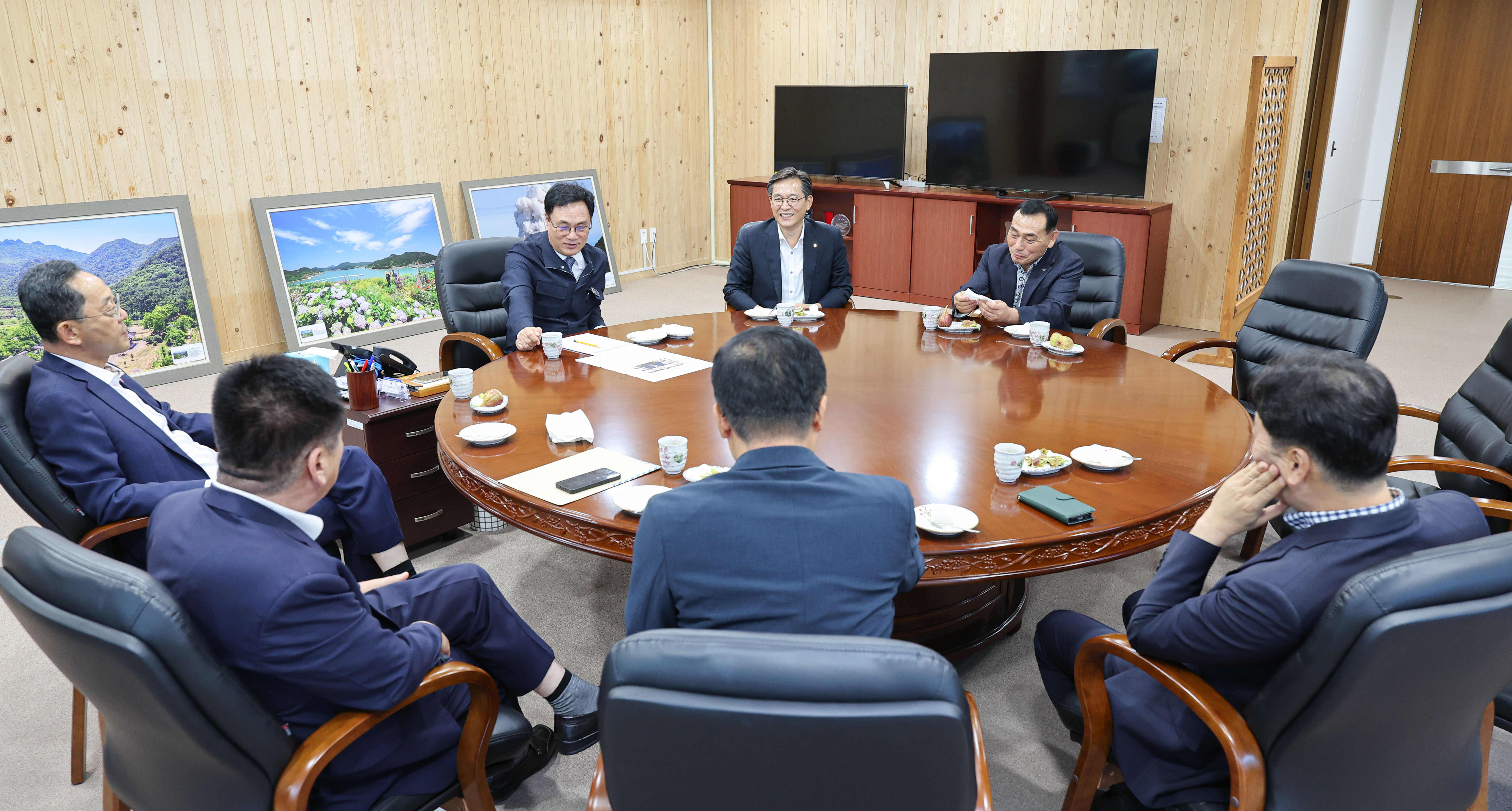 前 전라남도의회 의장단 예방 4