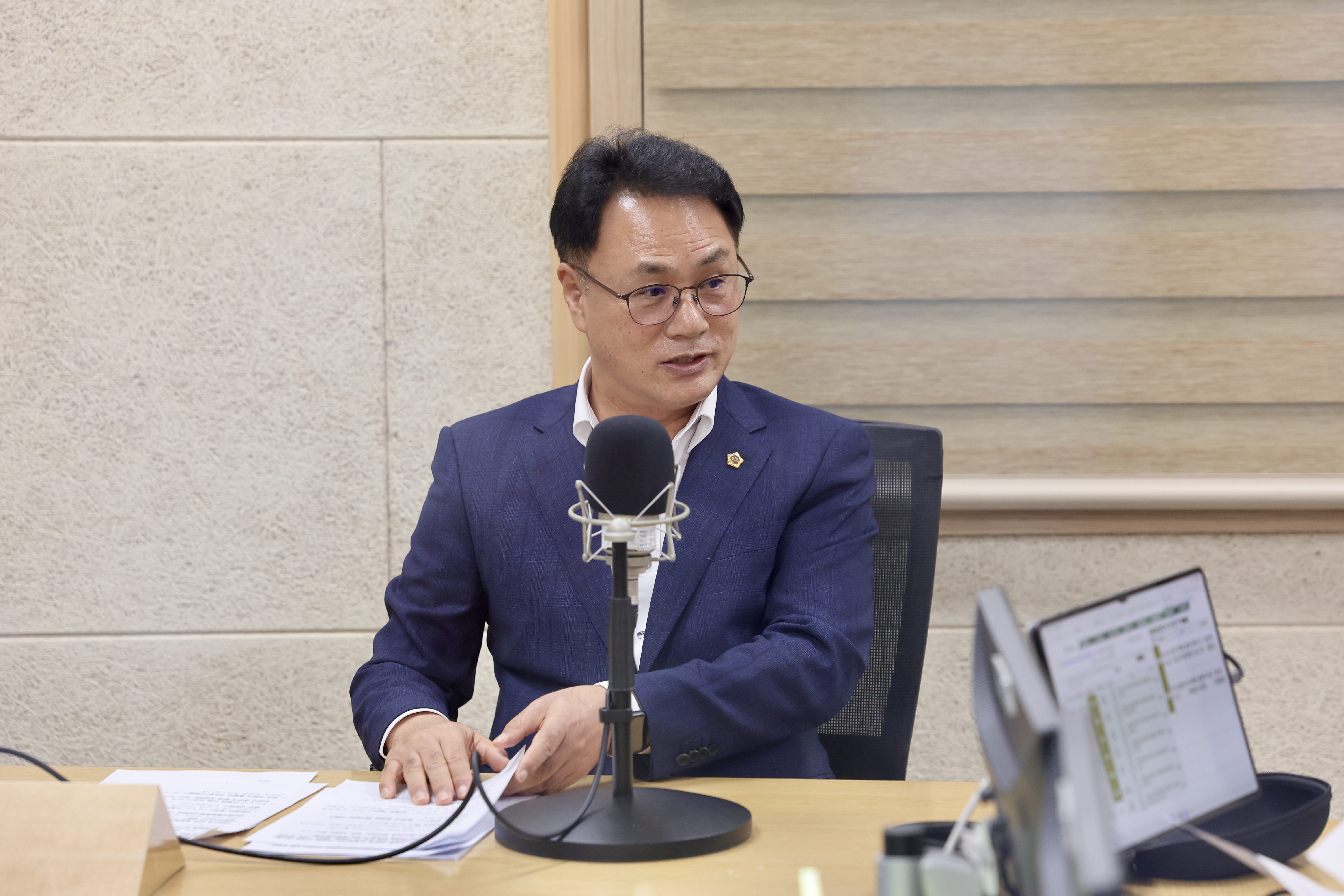 TBN 남도매거진 인터뷰 - 보이는 라디오 생방송 8