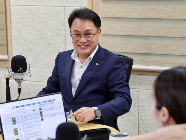 TBN 남도매거진 인터뷰 - 보이는 라디오 생방송 6