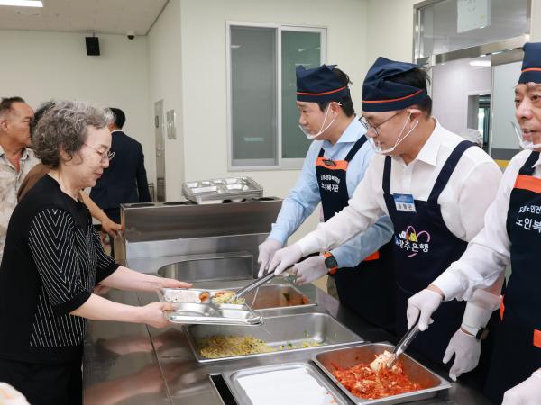 삼계탕 무료배식 나눔행사 9