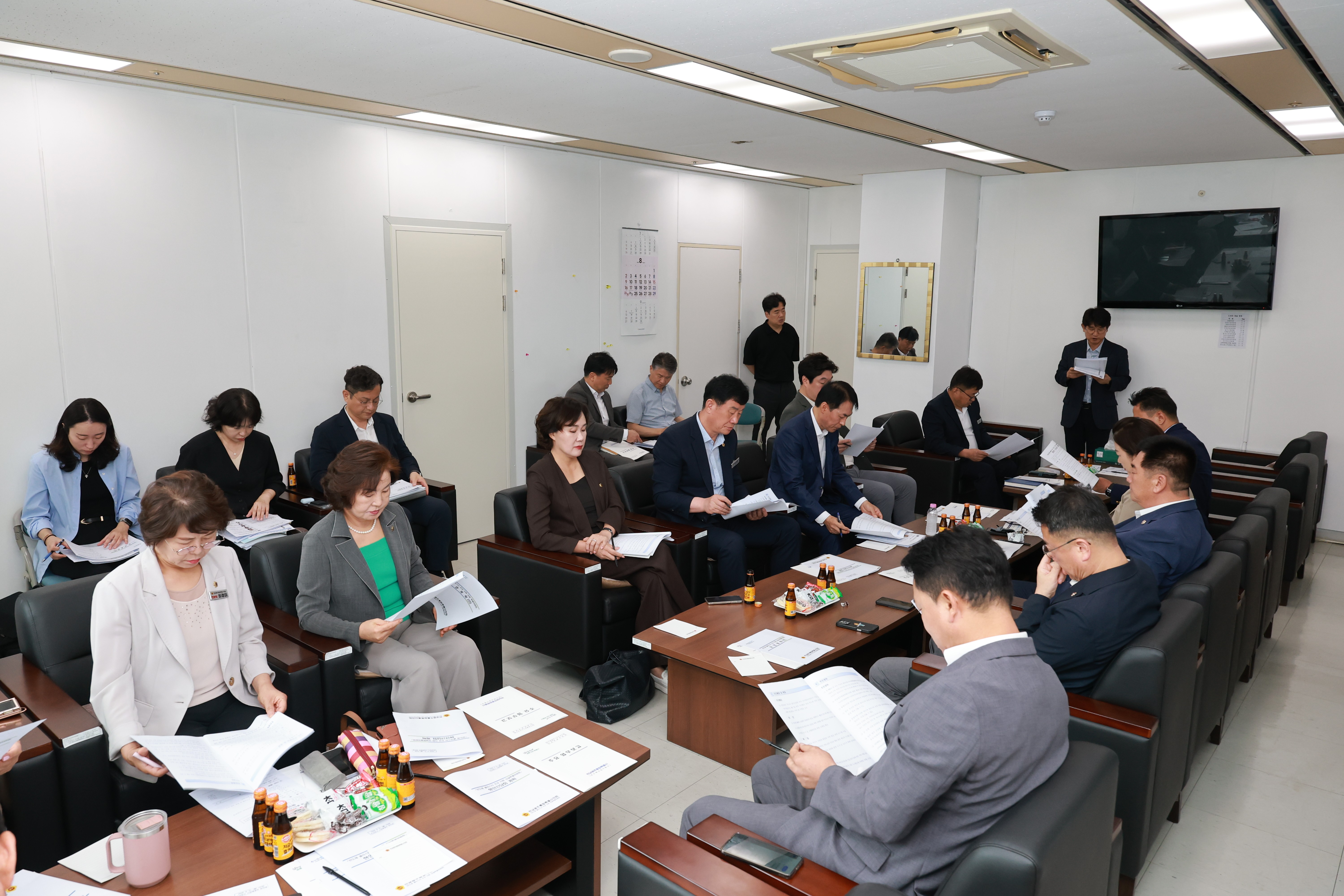 반도체 클러스터 조성 지원 상설특별위원회 간담회 3