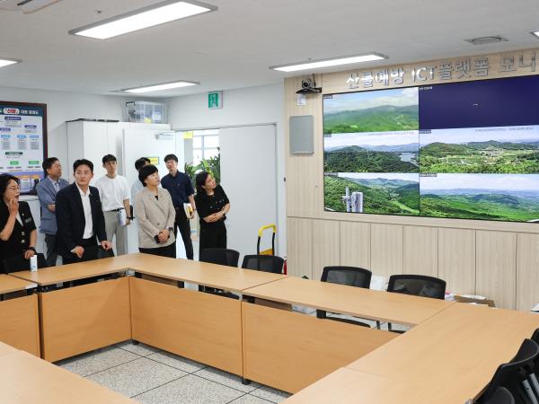 의회운영위원회 연찬회 - 동부청사 민원청취 9
