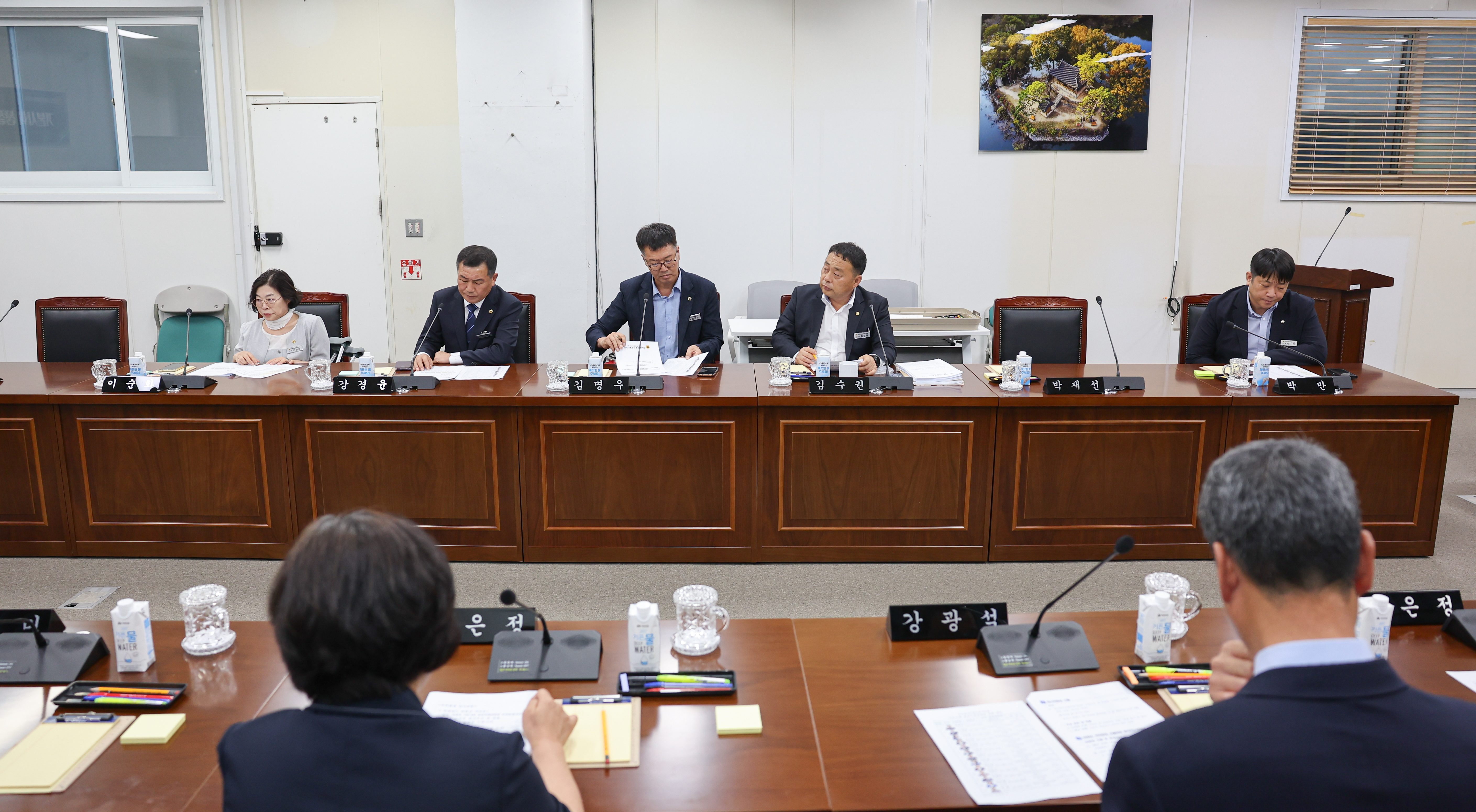 기본사회 상설특별위원회 회의 4