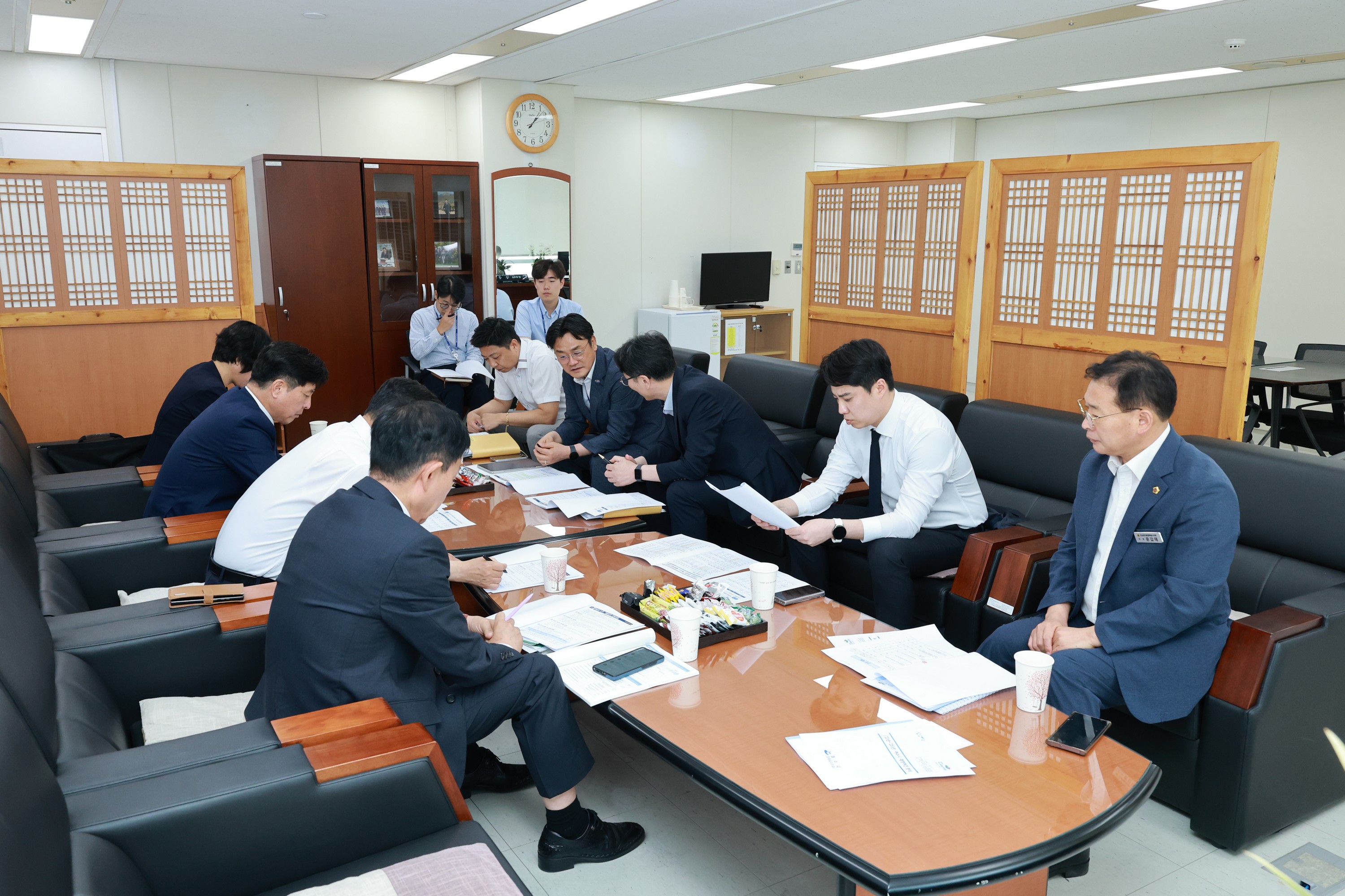여수지역구 의원  예산담당관실 간담회 4