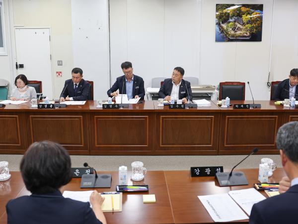 기본사회 상설특별위원회 회의 4