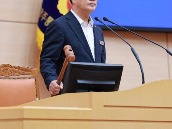 제2회 임시회 제2차 본회의 8