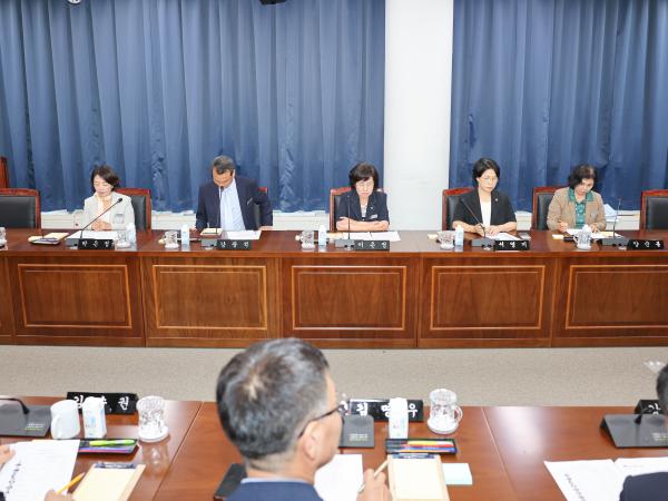기본사회 상설특별위원회 회의 7