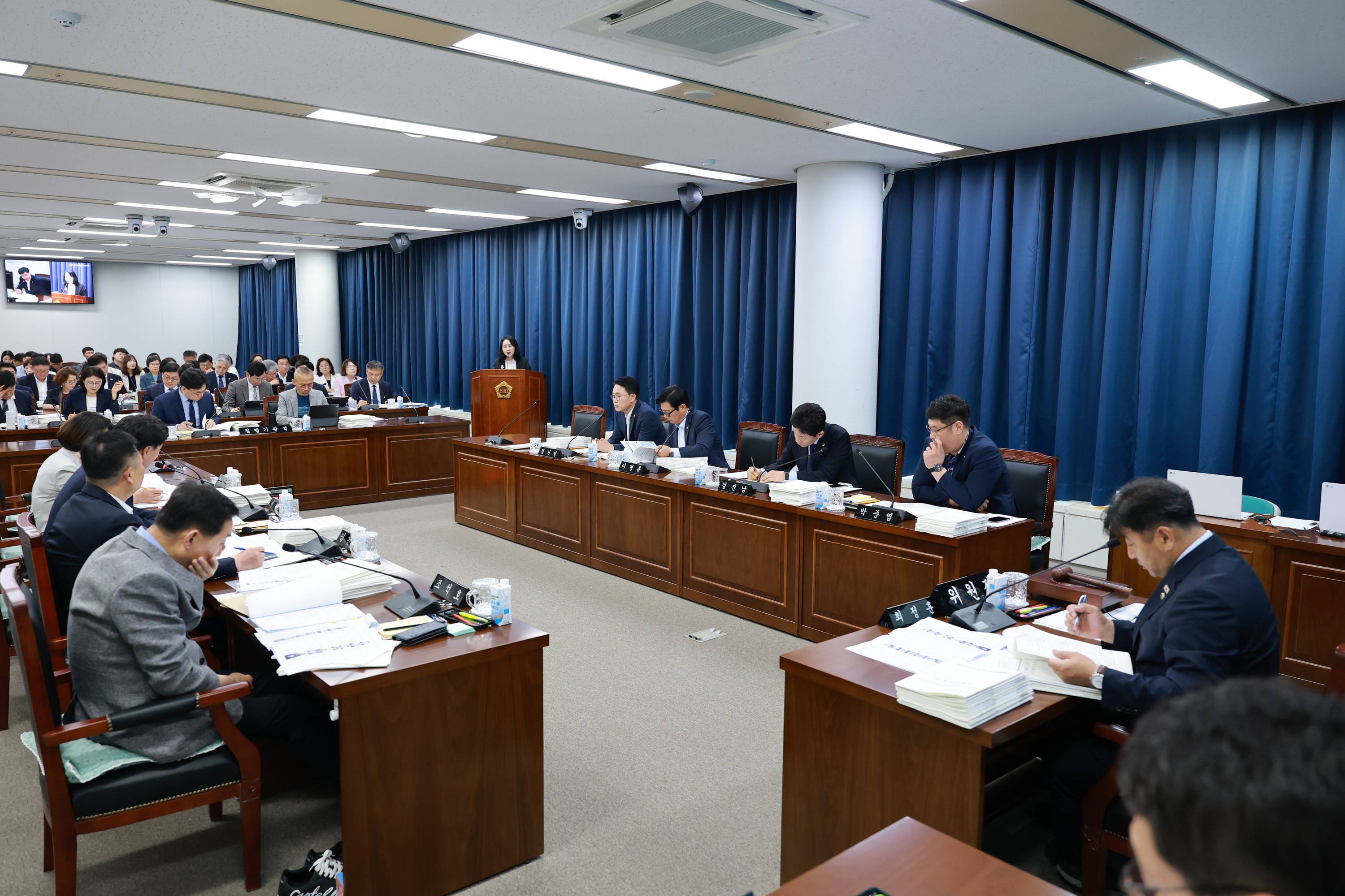 제2회 임시회 교육위원회 회의 8
