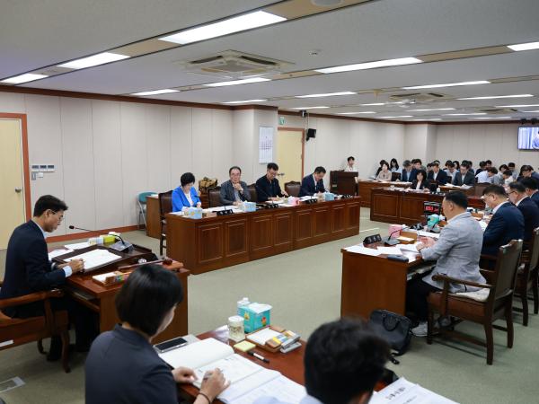 제2회 임시회 농수산위원회 회의 8
