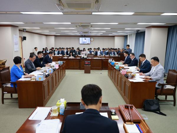 제2회 임시회 농수산위원회 회의 6