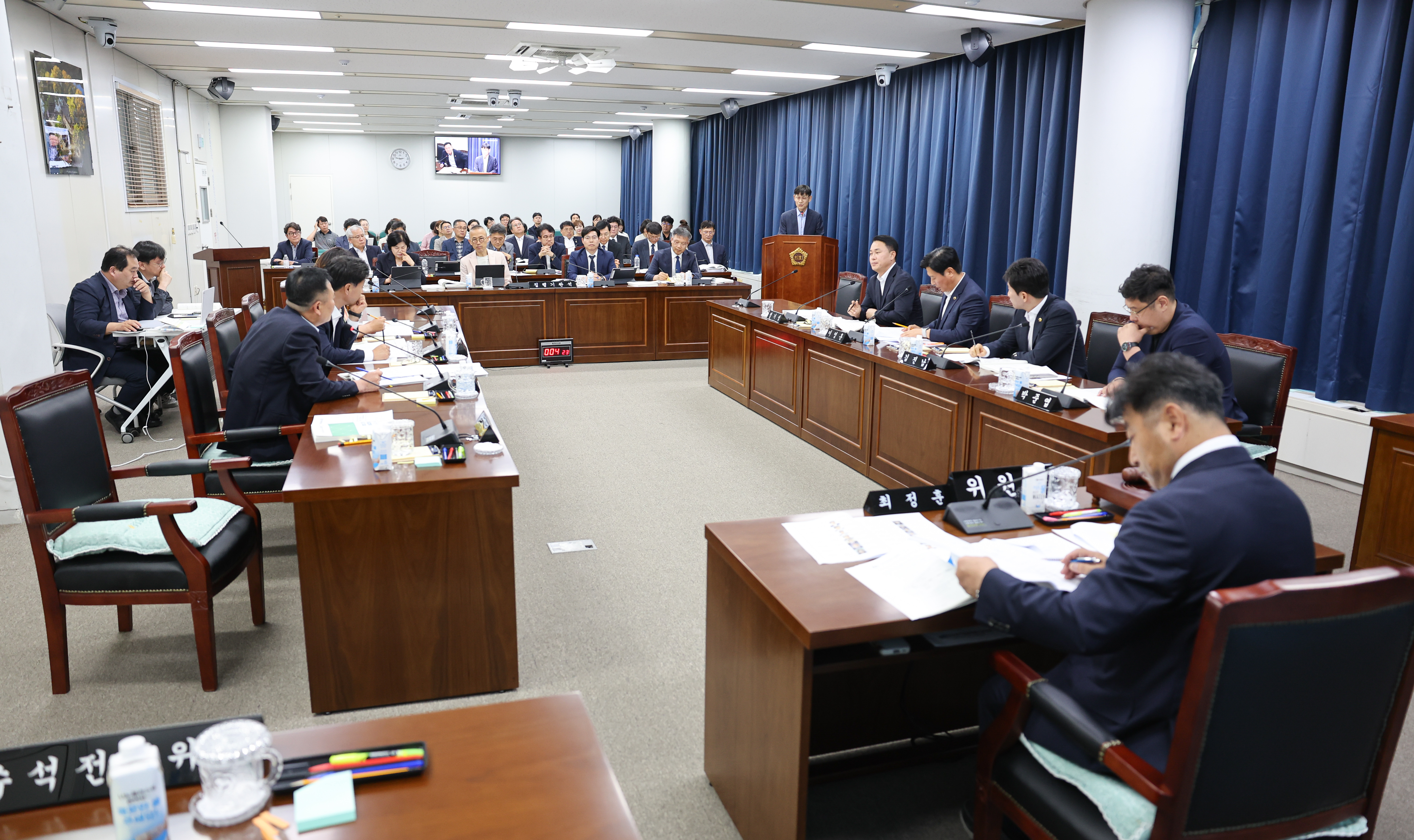 제2회 임시회 교육위원회 회의 6