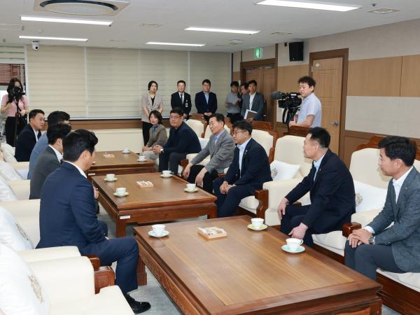 제2회 임시회 교육위원회 현지활동 5
