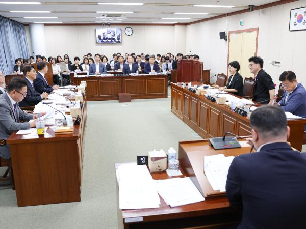 제2회 임시회 기획재정위원회 회의 4