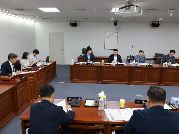 제2회 임시회 기후환경에너지위원회 회의 2