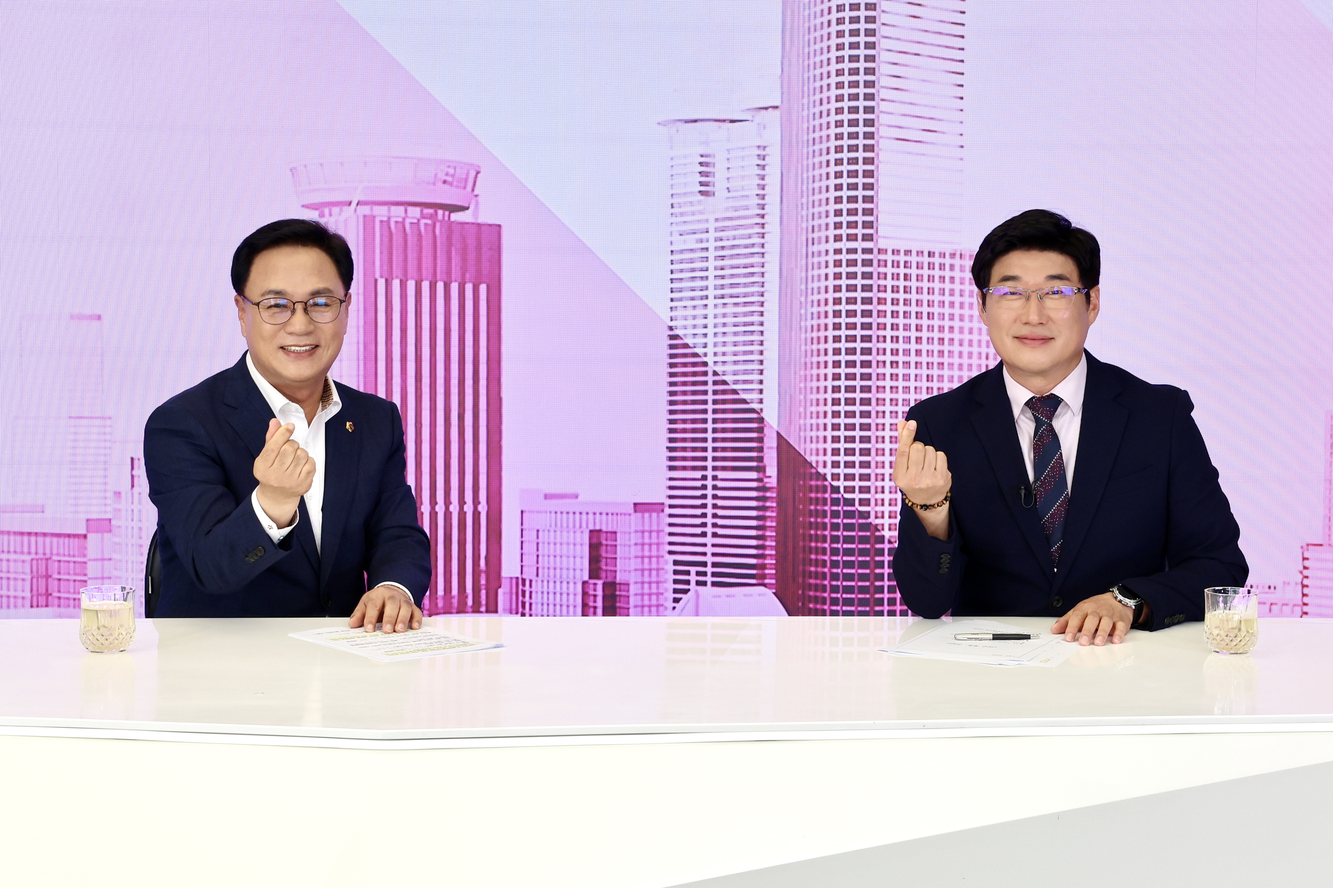 '헬로 이슈 토크' 인터뷰 6