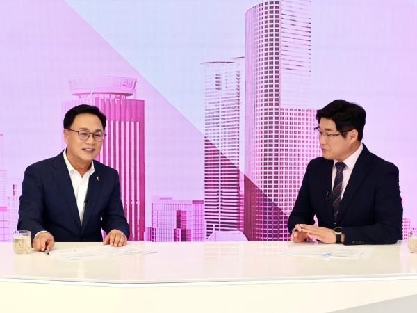 '헬로 이슈 토크' 인터뷰 5