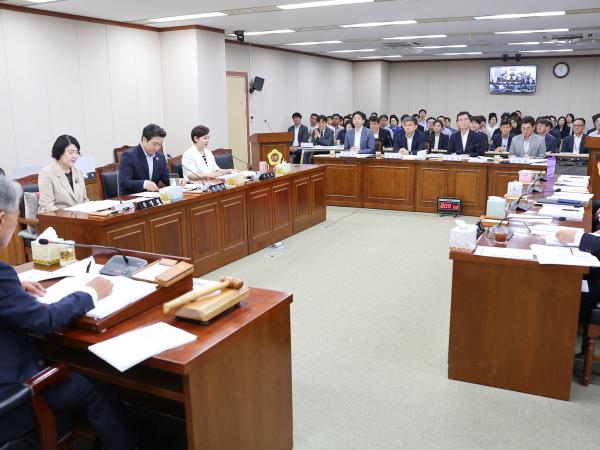 제2회 임시회 행정소방위원회 회의 7