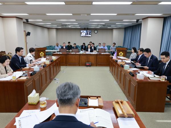 제2회 임시회 행정소방위원회 회의 4