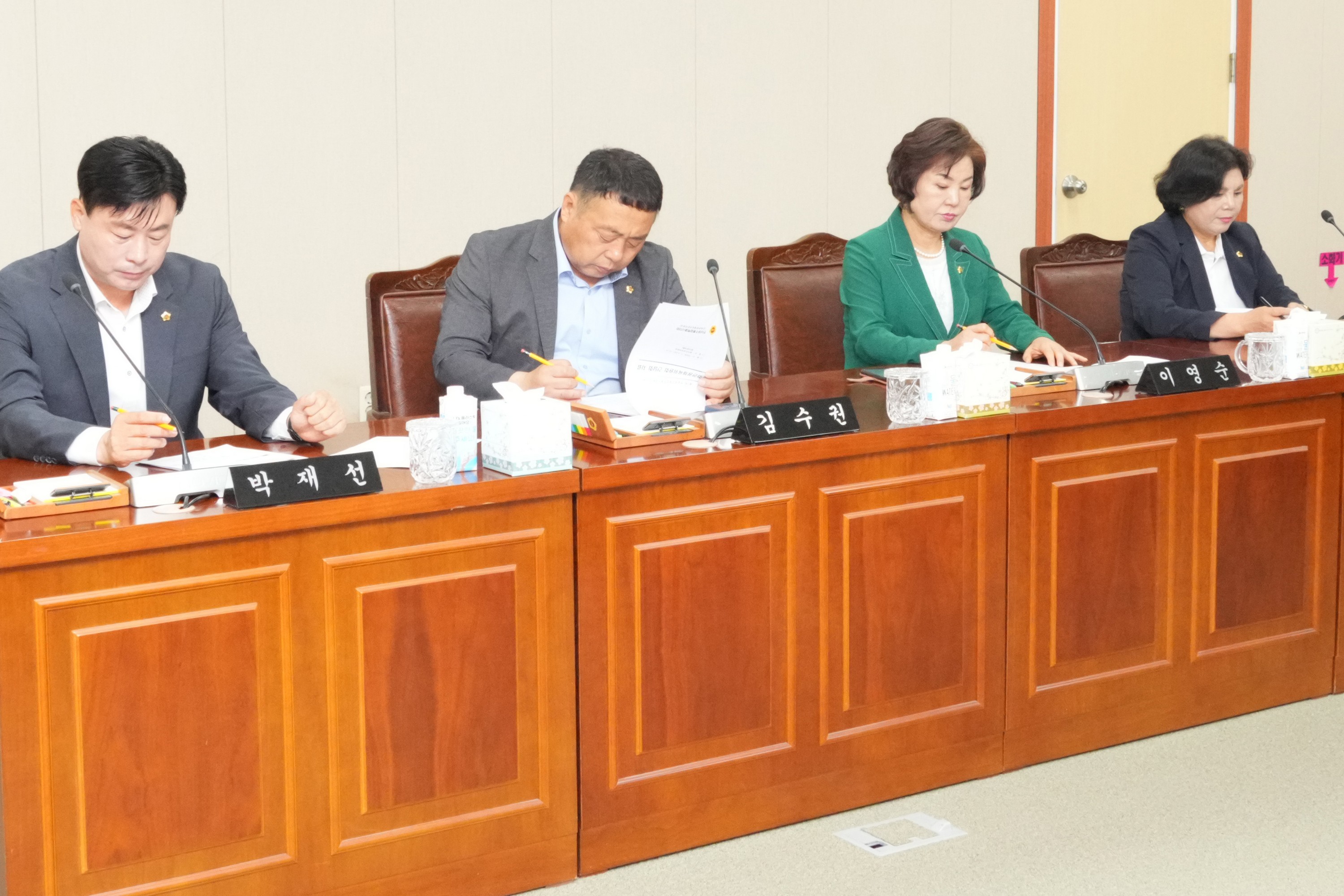제1회 임시회 문화관광체육위원회 회의 3