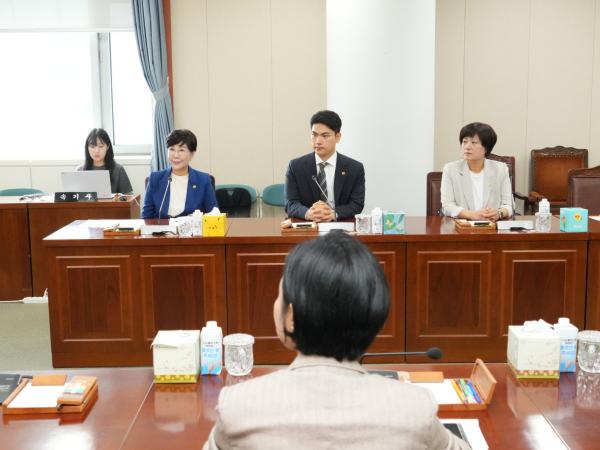 제1회 임시회 일자리경제위원회 회의 5