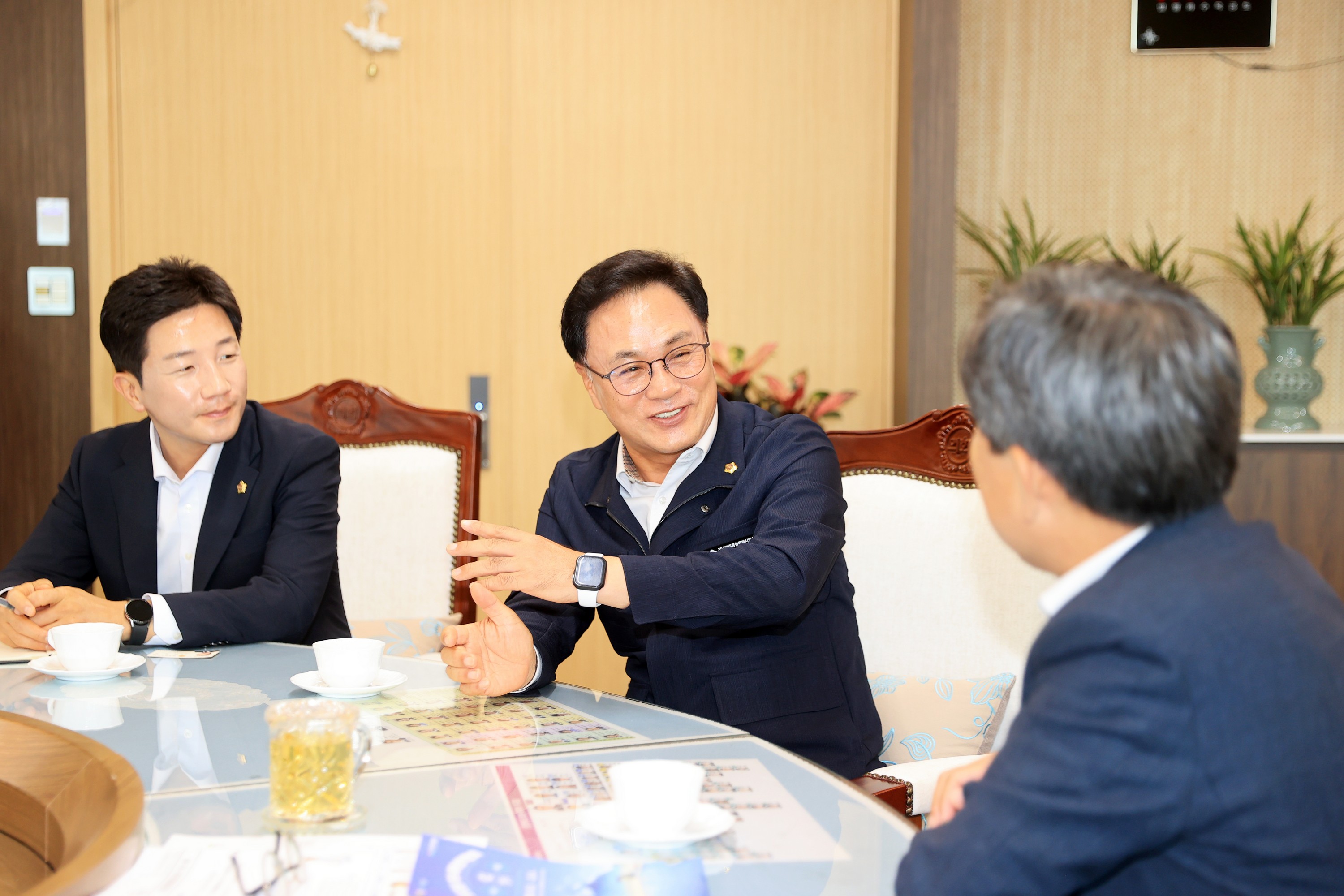 충북도의회 방문 및 접견 9