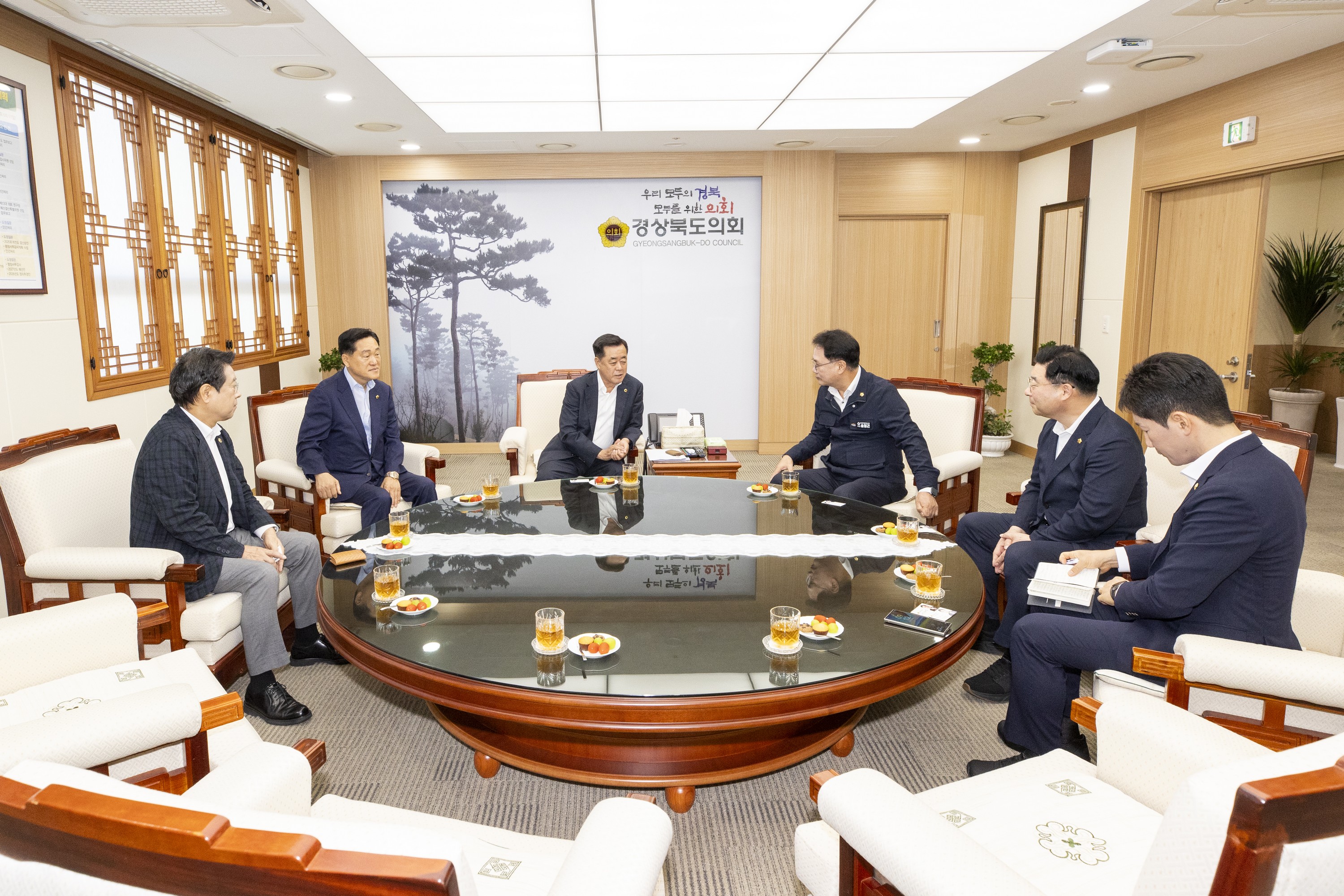 경북도의회 방문 및 접견 5