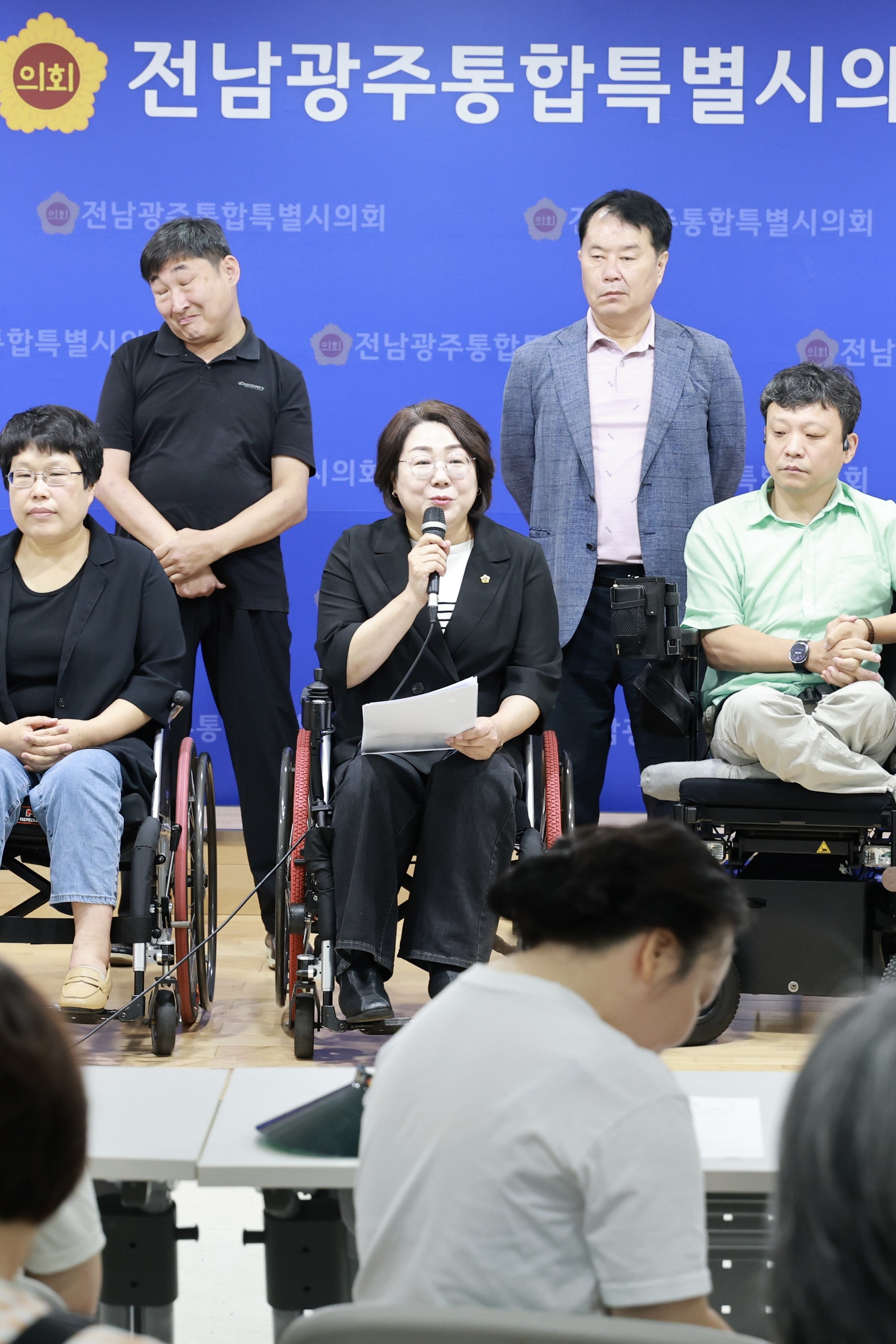 장애인 복지 상향 평준화 관련 성명서 발표 기자회견 1