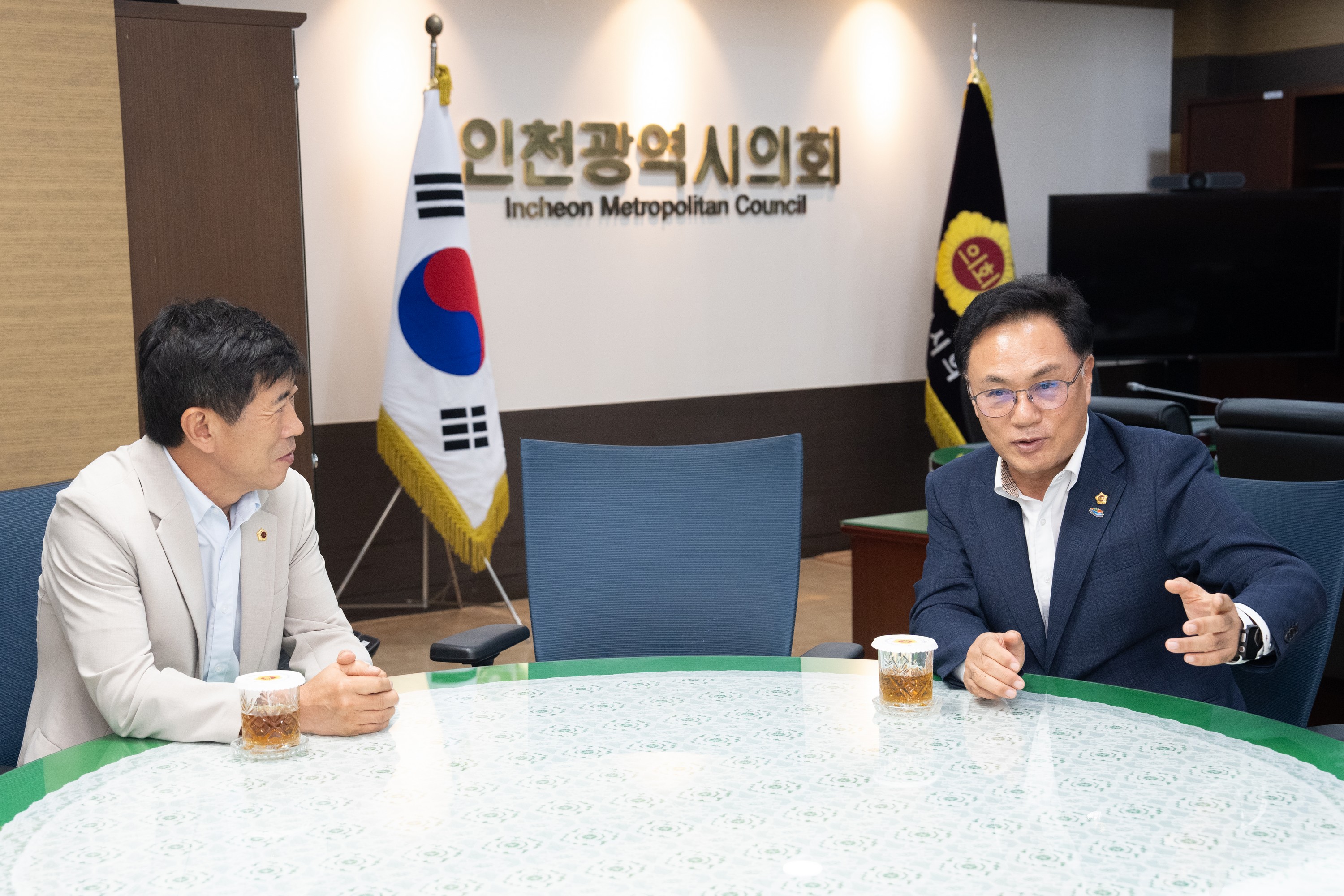 인천광역시의회 방문 및 접견 3
