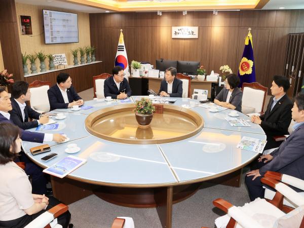 충북도의회 방문 및 접견 5