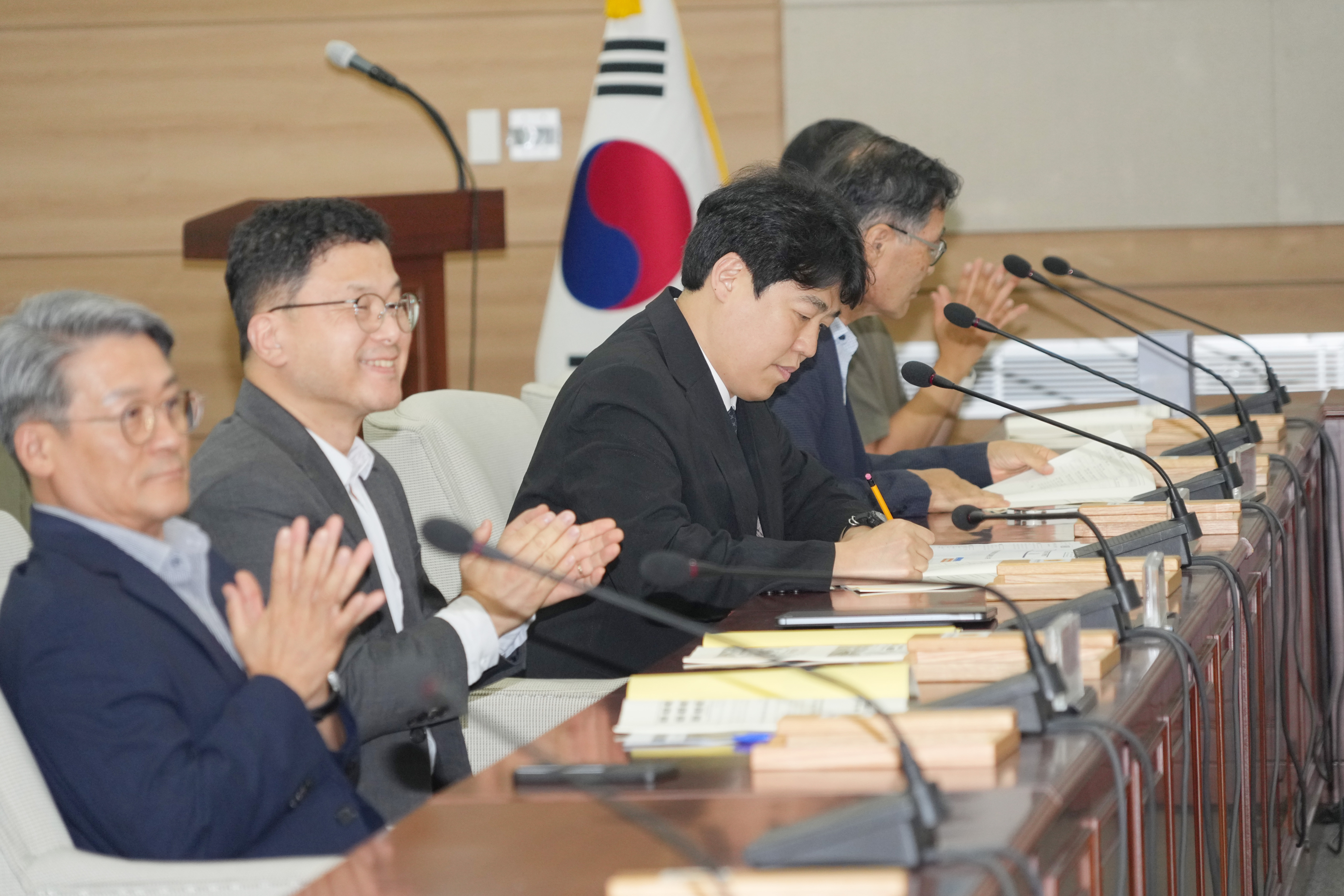 제3차 정책토론회  6