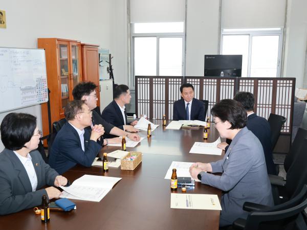 기획재정위원회 국회 예결위원장 등 면담, 27년 본예산 국비반영 건의 2
