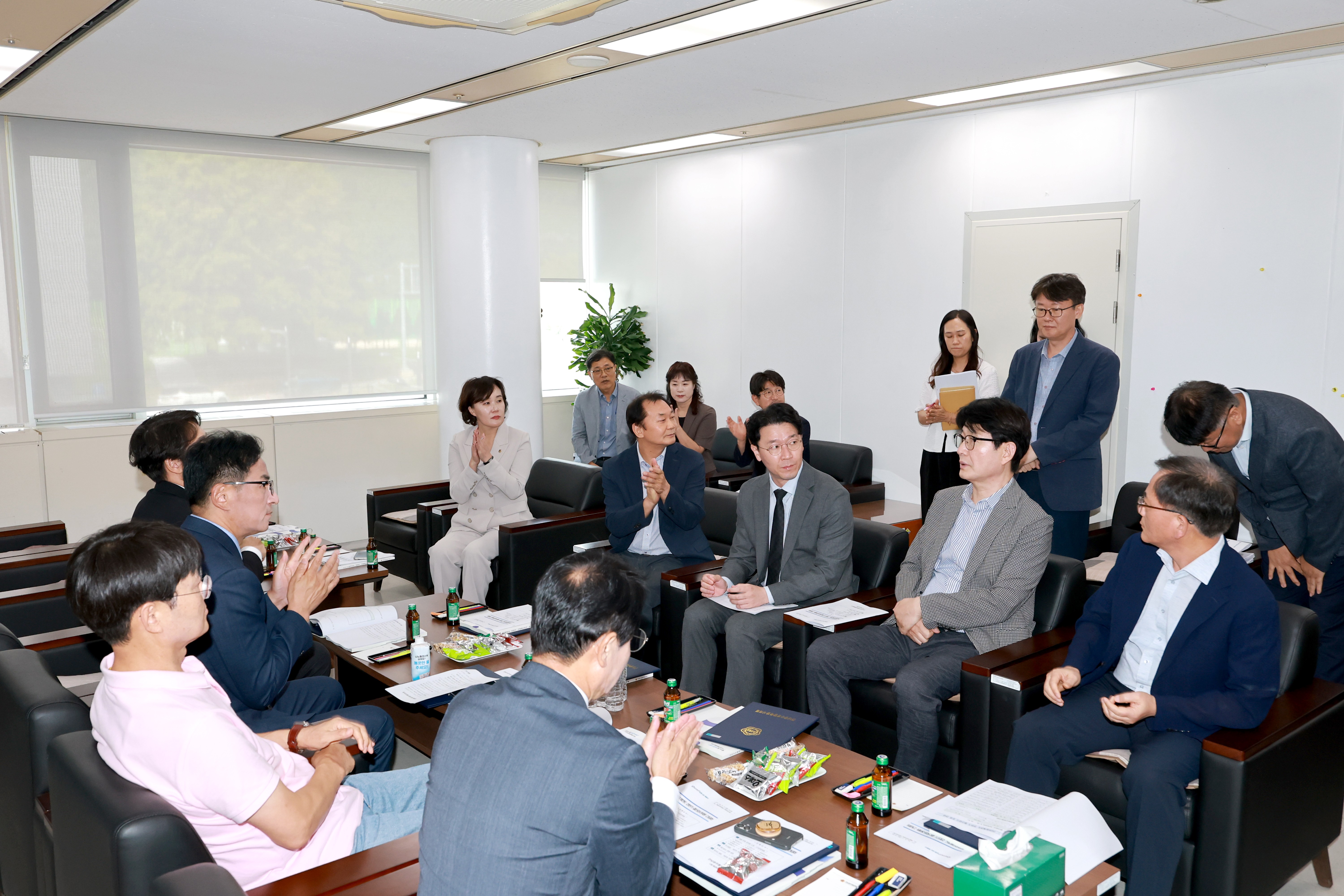 2026회계연도 전반기 시청결산검사위원 위촉식 1